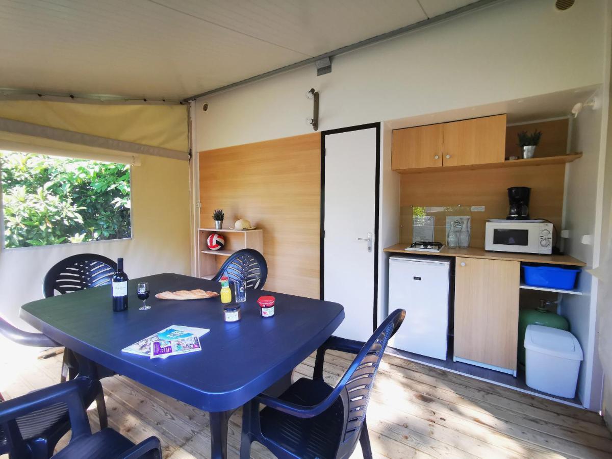 Camping Le Coin Charmant Chauzon エクステリア 写真