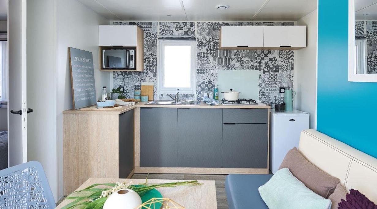 Camping Le Coin Charmant Chauzon エクステリア 写真