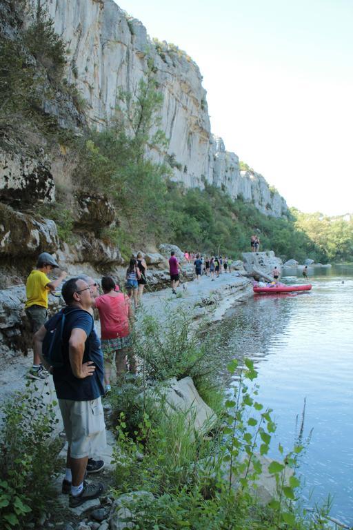 Camping Le Coin Charmant Chauzon エクステリア 写真
